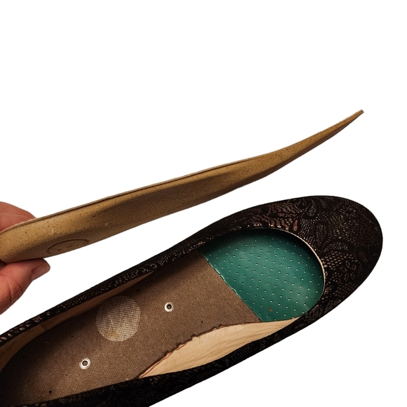 SAS Scenic Flats Black Suede Metallic Lace Print 6.5 Slim - Picture 11 of 11